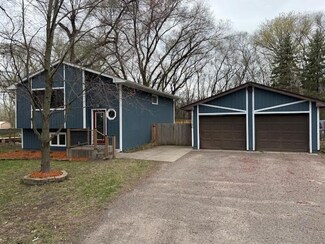 11340 Sunset Ave, Circle Pines, MN 55014