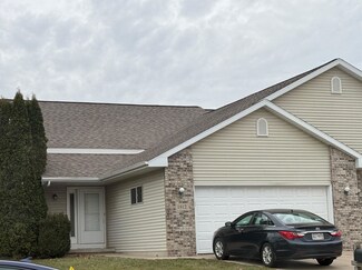1912 Lincoln Ave, Stoughton, WI 53589