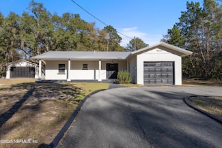 620 Usina Ave, Interlachen, FL 32148