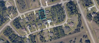 5010 SE Tradewinds Cir, Port Labelle, FL 33935