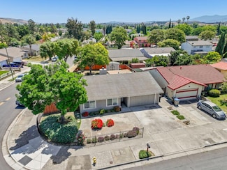 720 Singleton Rd, San Jose, CA 95111