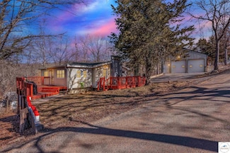 25939 Old Oar House Rd, Warsaw, MO 65355