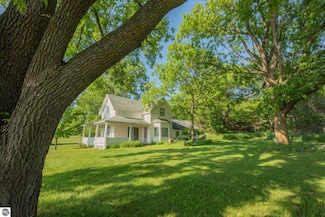 4963 Michigan 88, Bellaire, MI 49615