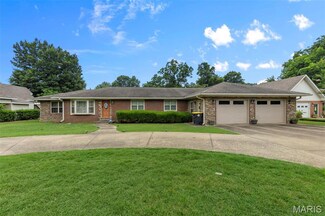 918 N Walnut St, Steele, MO 63877