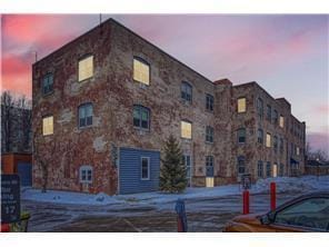 215 7th St NE Unit 303, Minneapolis, MN 55413