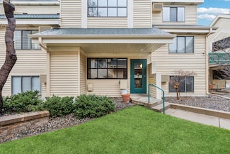7622 York Ave S Unit 1310, Edina, MN 55435