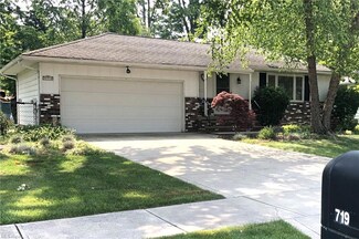 719 Oriole Dr, Eastlake, OH 44095