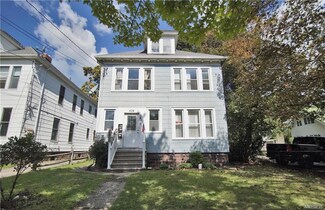 424 Tremont St, North Tonawanda, NY 14120