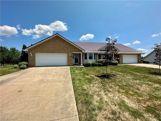 1170 Lake Dr NW Unit 84, Carrollton, OH 44615