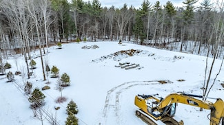 39 Lake Country Rd, Meredith, NH 03253