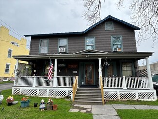 38 Bristol St, Canandaigua, NY 14424