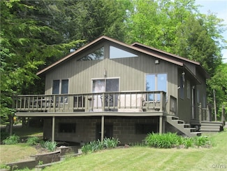114 N Shore Dr, Camden, NY 13316