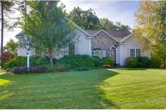 188 Mary Catherine Dr, Lancaster, MA 01523