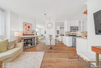 439 Greenwich St Unit 9, San Francisco, CA 94133