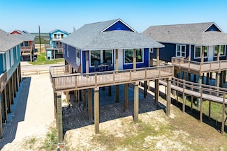4831 Bluewater Dr, Freeport, TX 77541