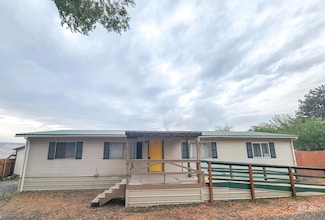 26460 Court Ln Unit B, Lewiston, ID 83501