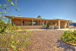 7010 E Calle Betelgeux, Tucson, AZ 85710