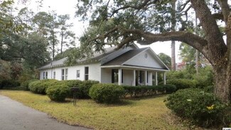 812 Sandy Bluff Rd, Mullins, SC 29574