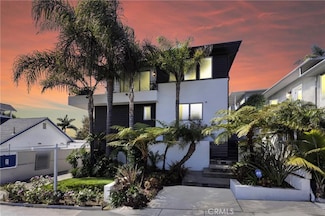 1542 Manhattan Beach Blvd, Manhattan Beach, CA 90266