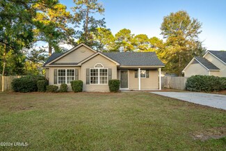 12 Wegeon Ln, Beaufort, SC 29906