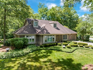 2 Wellington Ct Unit 2, Lincolnshire, IL 60069