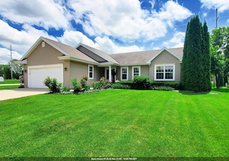 1542 Primrose Ln, Fond Du Lac, WI 54935