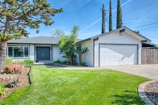 115 8th St, Clovis, CA 93612