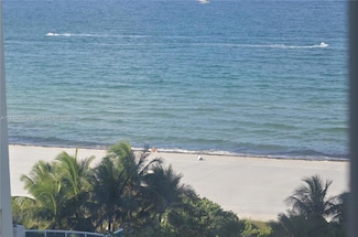 5005 Collins Ave Unit 1023, Miami Beach, FL 33140