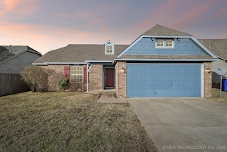 3606 E Berkeley St, Broken Arrow, OK 74014
