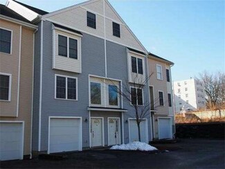 30 Rice Ln Unit 15, Worcester, MA 01604
