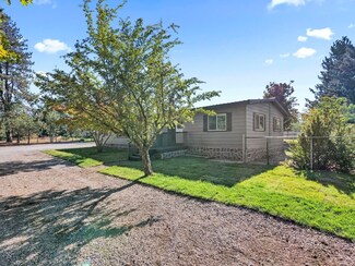 3210 E Denison Chattaroy Rd, Chattaroy, WA 99003
