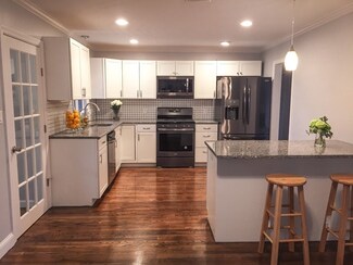 105 Wilkinson St, Worcester, MA 01606