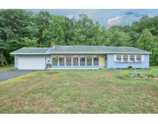20 Fairview Ave, Ashburnham, MA 01430