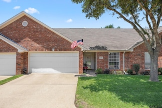 5401 Hollytree Dr, Tyler, TX 75703