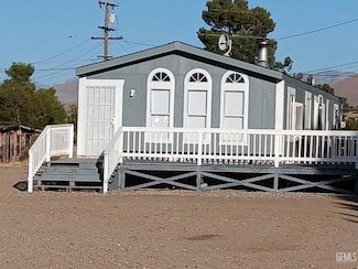 4542 Wallace Ln, Lake Isabella, CA 93240