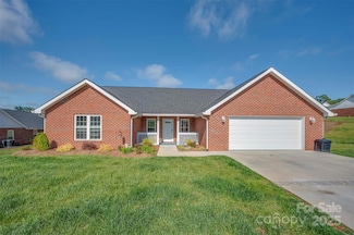 130 Central Park Cir, Spindale, NC 28160