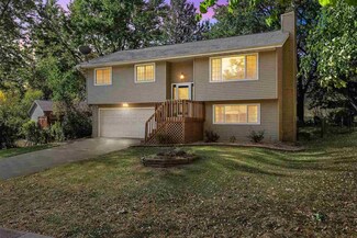 1004 20th Ave, Coralville, IA 52241