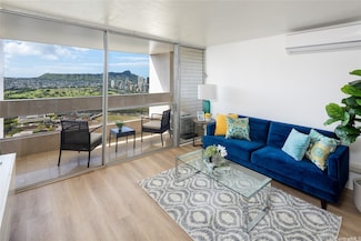 555 University Ave Unit 3707, Honolulu, HI 96826