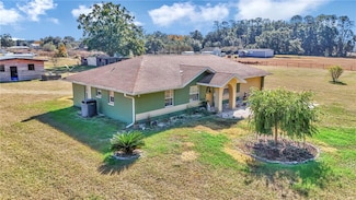 16391 S Magnolia Ave, Summerfield, FL 34491