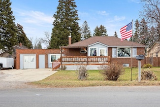 223 Prospect Ave, Lewistown, MT 59457