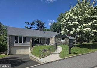 616 Webb Rd, Elkins Park, PA 19027