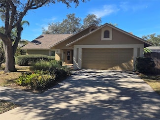 760 Moorland Ln, Palm Harbor, FL 34683