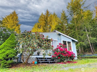 4507 Whiteman Rd SW, Longbranch, WA 98351