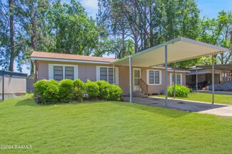 112 N Saint Pierre St, Broussard, LA 70518