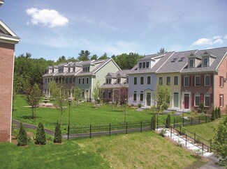 37 Forest Edge Dr, Hanover, NH 03755