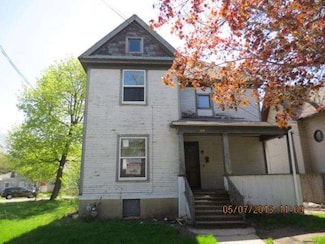 419 N 4th St, Rockford, IL 61107