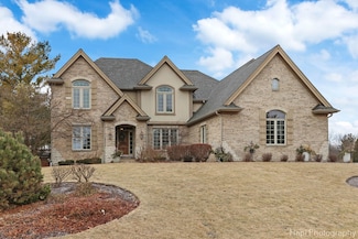 8760 Belfield Rd, Crystal Lake, IL 60014