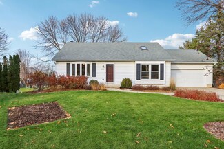 5816 Chesapeake Cir, Fitchburg, WI 53719