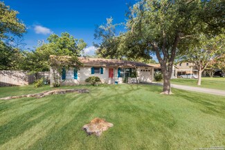 10920 Lazy Oaks Dr, San Antonio, TX 78217