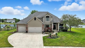 2127 Stonebriar Rd, Fort Wayne, IN 46814